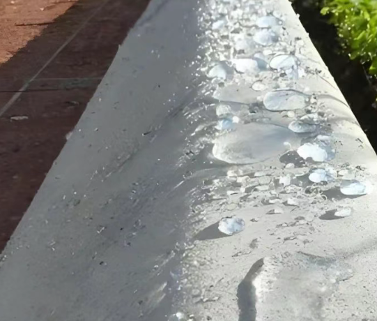 类乌齐硅烷浸渍涂料在混凝土保护中的应用